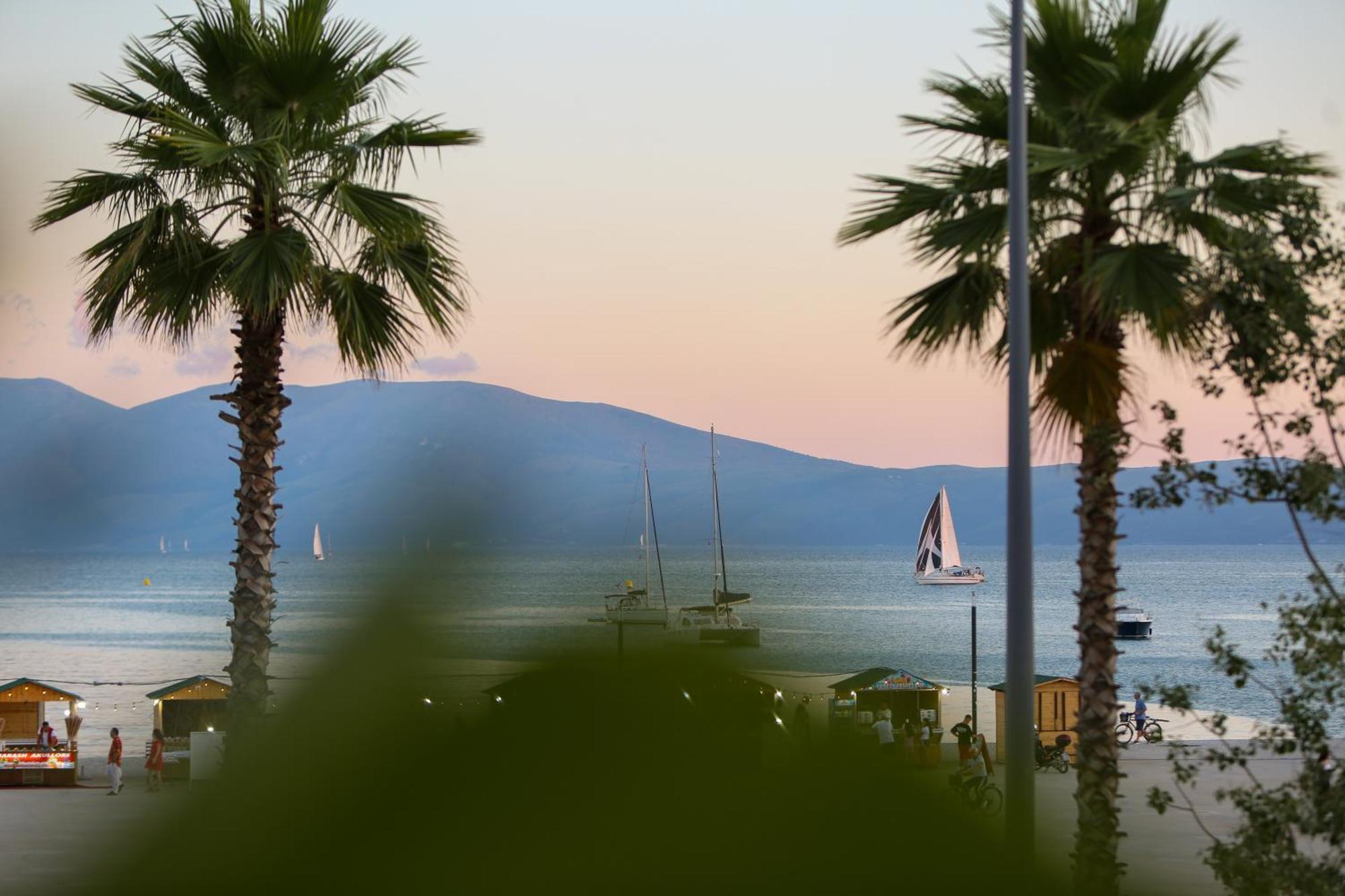 Hotel Brooklyn Vlore Luaran gambar