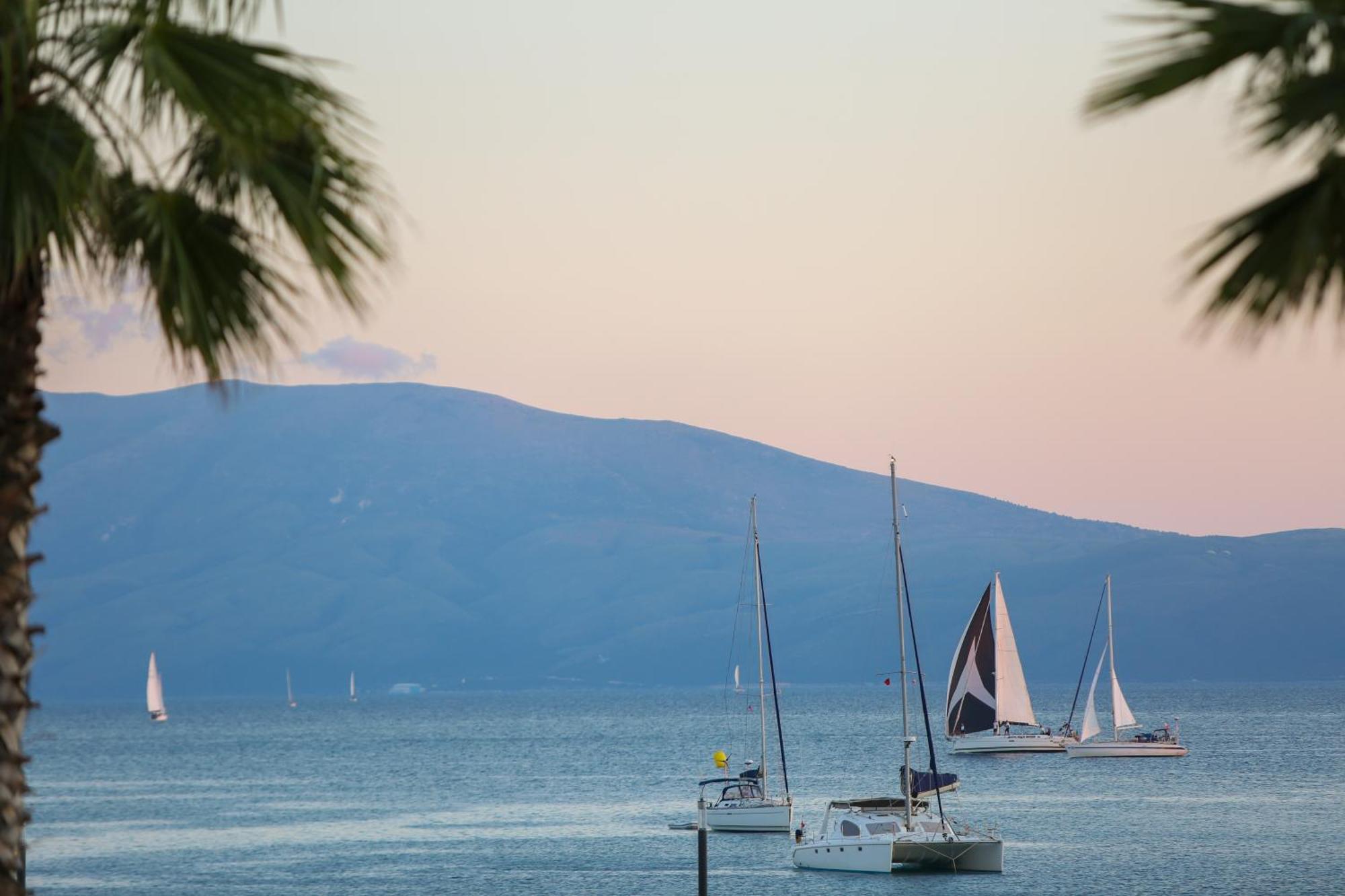 Hotel Brooklyn Vlore Luaran gambar